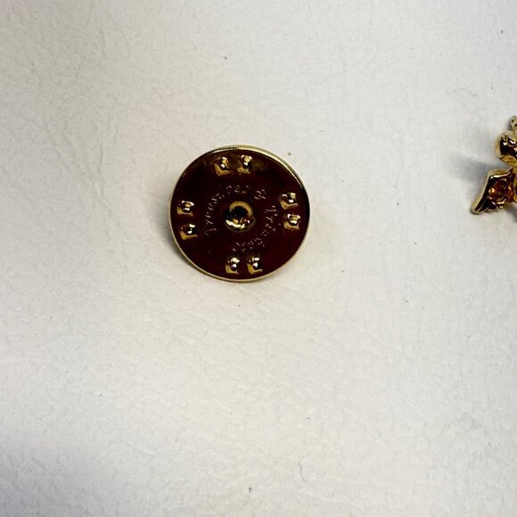 Treasures & Trinkets Guardian Angel Pin Gold-Tone Cherub Small Dainty - Picture 2 of 5